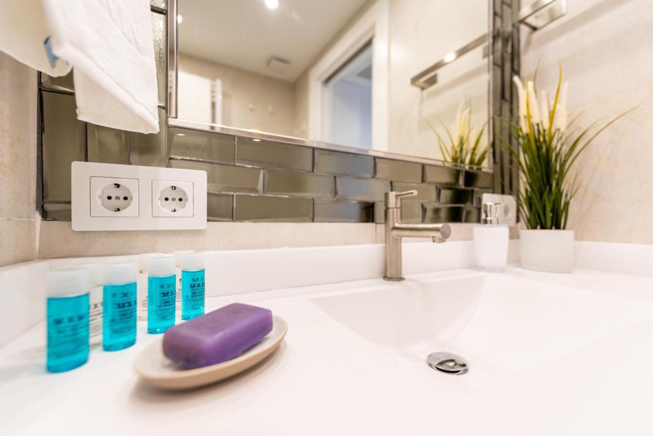 Wintowinrentals Apartamento Suite En Ocean House トレモリノス エクステリア 写真